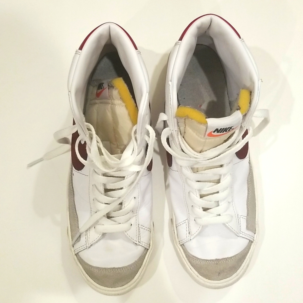 Nike White Sporting Hi Top Men's Athletics Sneakers Size 10.5